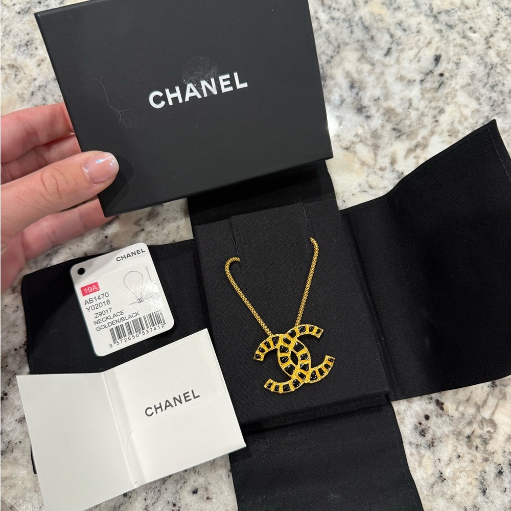 CHANEL Gold Iconic CC Necklace